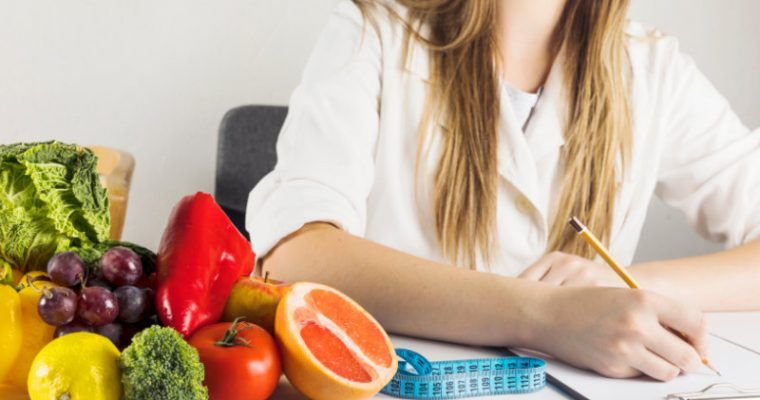 Cómo medir las raciones de los alimentos según el tamaño de tu mano ¡Así de sencillo!