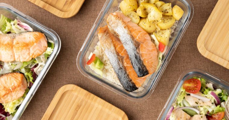 Comer bien sin cocinar: tuppers caseros a domicilio que salvan tu semana