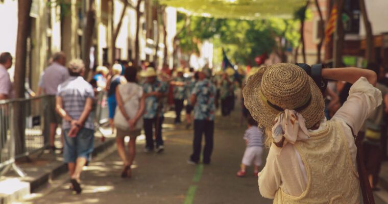 Organización de fiestas de pueblos: guía práctica y divertida para triunfar 