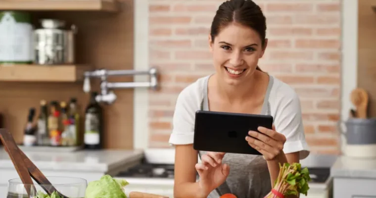 Cómo empezar el año comiendo más sano y organizarte con un cuaderno de recetas digital
